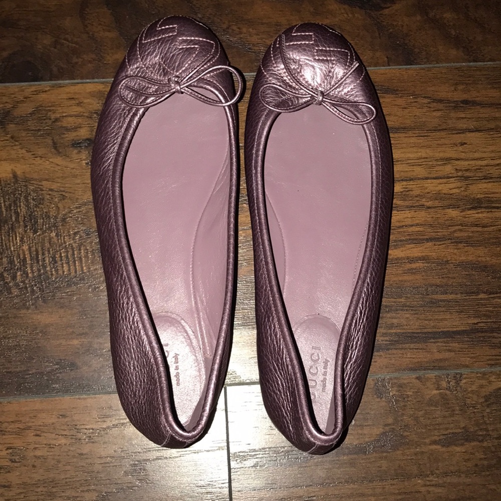 Purple leather Gucci ballerina flats